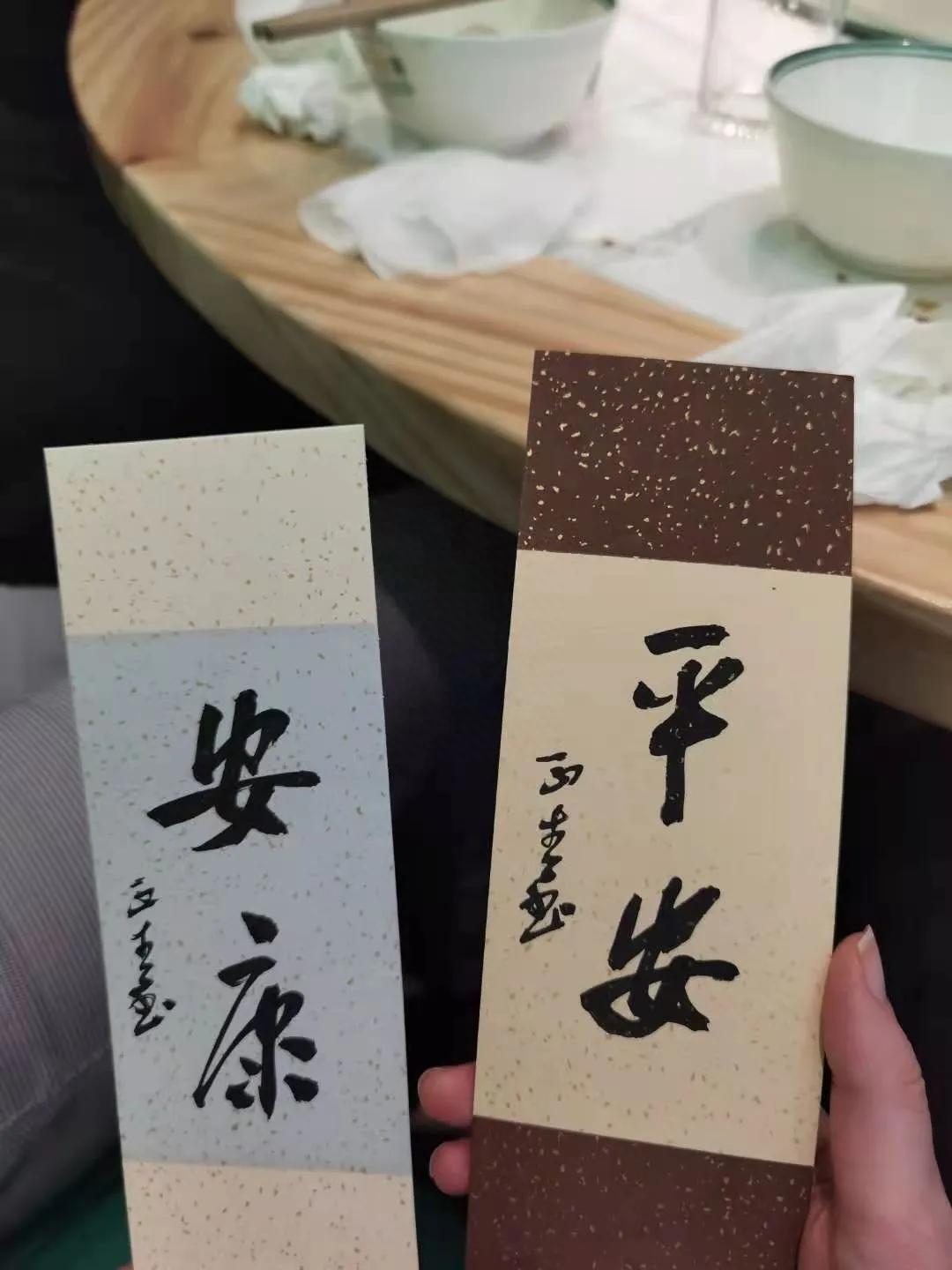 探店：从早晨开到深夜的点心食堂，老饕们都馋这里的烧饼油条(图17)