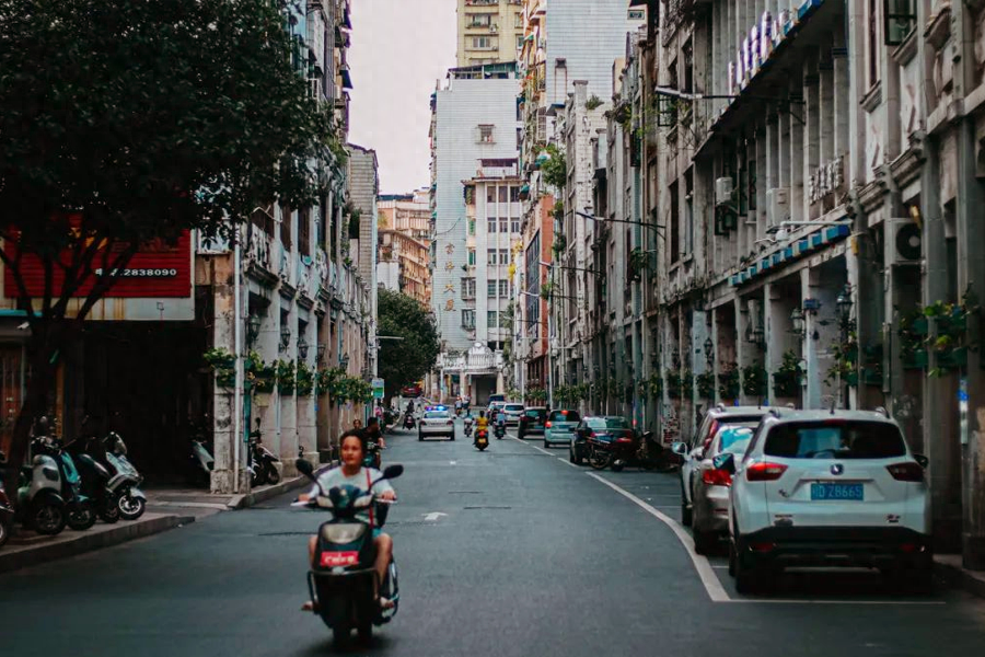 中国人不能失去县城(图2)