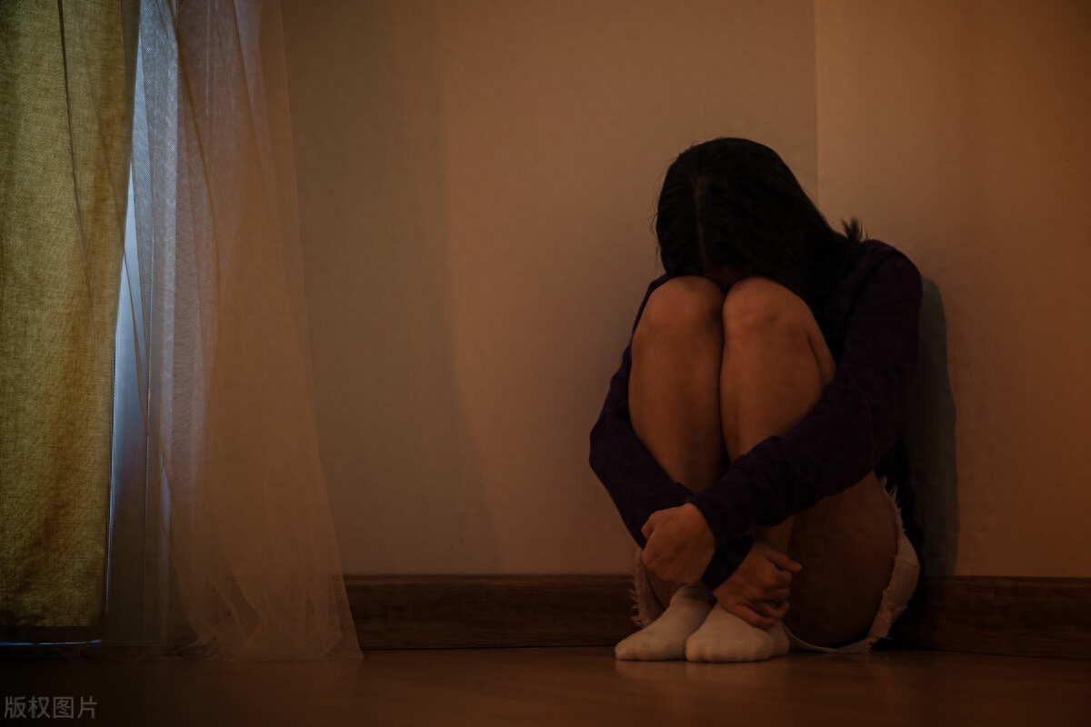 很悲伤很失望的伤感句子，看一次哭一次(图3)