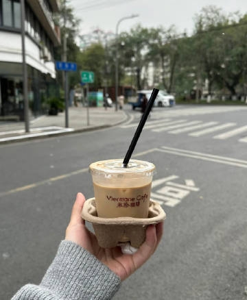 心情悲伤唯美的经典句子，字字伤情，句句碎心！(图3)