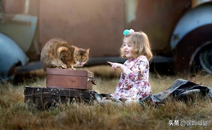 《父母话术训练手册》：家长要学会鼓励孩子！(图1)