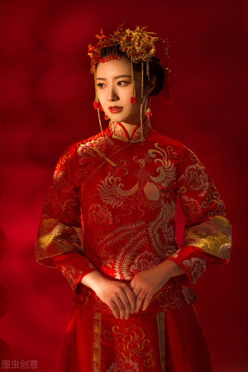 一架葡萄藤，一盏孤灯，一卷诗书，炎炎夏日里如汩汩清泉带来清凉(图12)