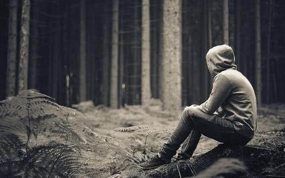 绝口不提爱你，不是不爱，而是很爱，却不能再爱(图3)