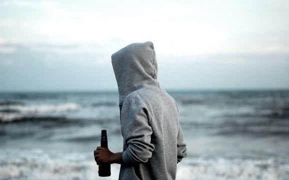 绝口不提爱你，不是不爱，而是很爱，却不能再爱(图4)