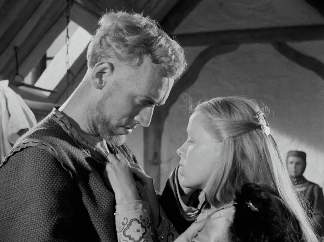 从光明到黑暗，虔诚的宗教信仰和坚定的家庭价值观(图9)