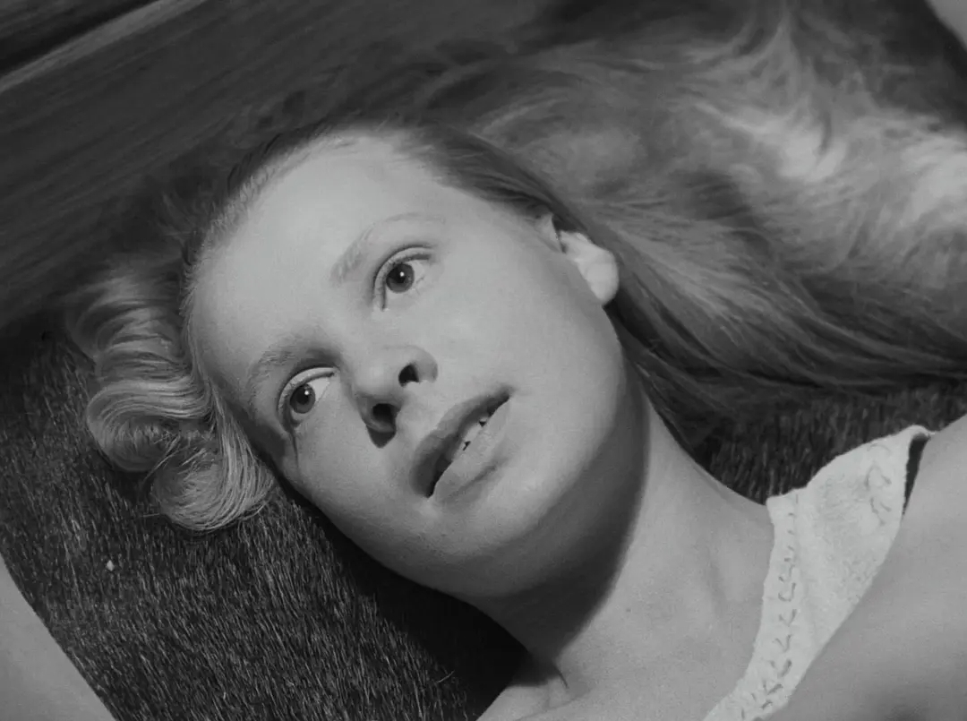 从光明到黑暗，虔诚的宗教信仰和坚定的家庭价值观(图11)