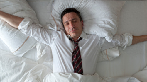 不想离开被窝的说说 不想起床的搞笑说说(图1)