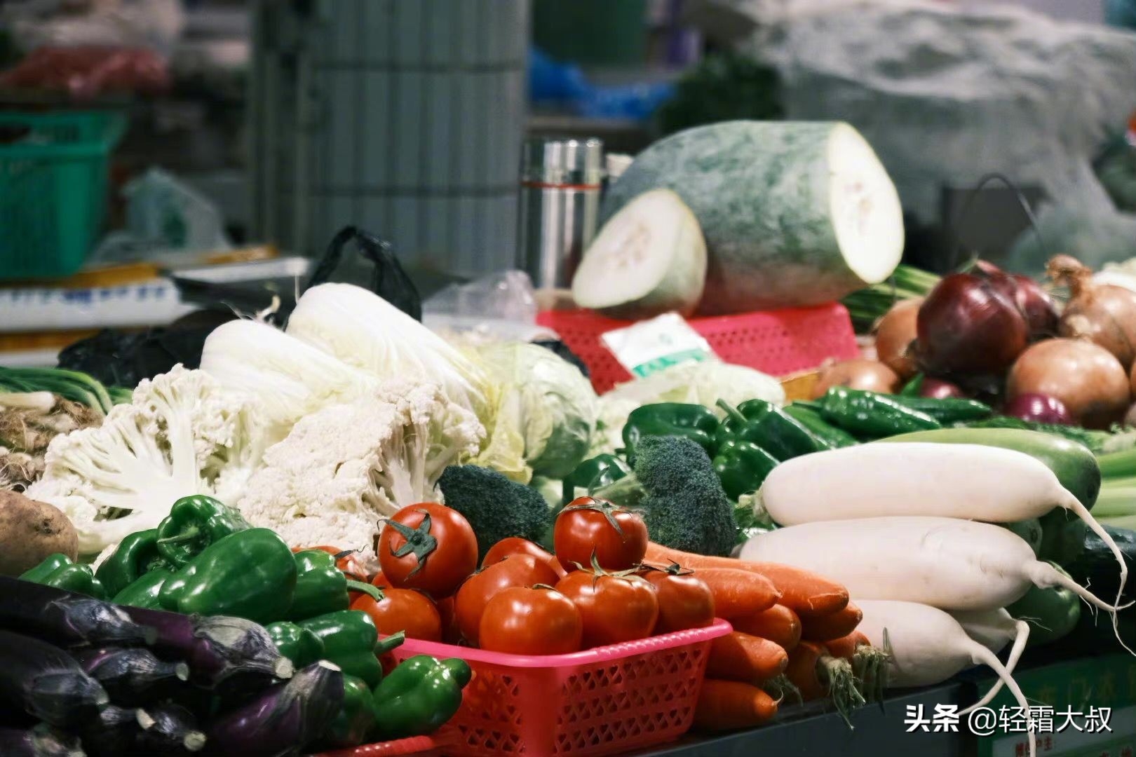 菜市场，有市井风情，有人间烟火气，还藏着我们的一日三餐(图1)