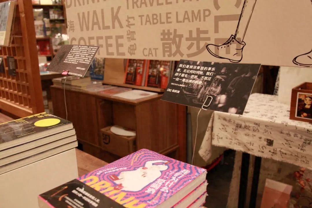 这个6月，我们选出了16本好书(图18)