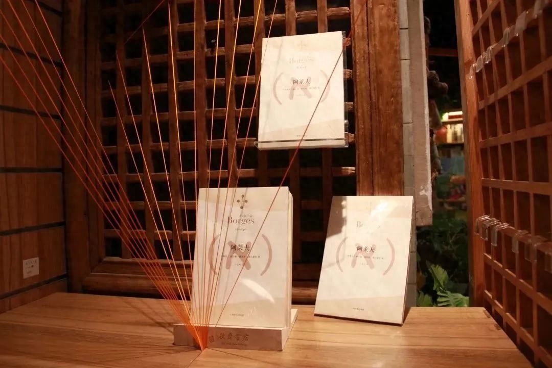 这个6月，我们选出了16本好书(图26)