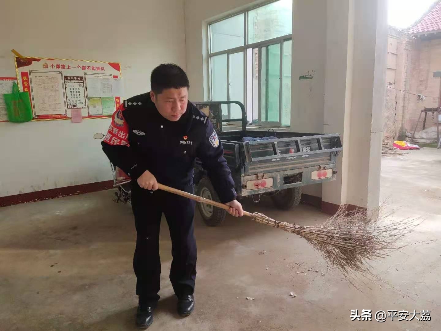 【英模精神耀警营】问超：奉献不言苦，服务无止境(图2)