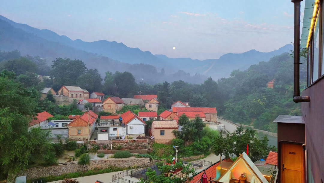 藏在山野中的诗意民宿，美得够你做一场神仙梦！(图7)