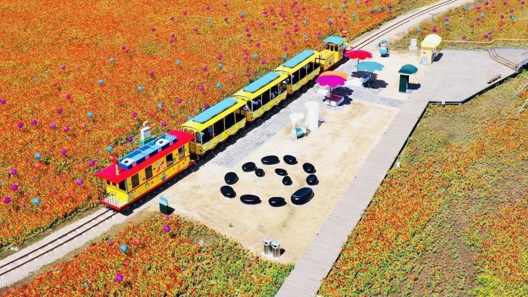 旅游文案：走遍山河万里 看最美的风景 品尝甜酸苦辣美食(图4)